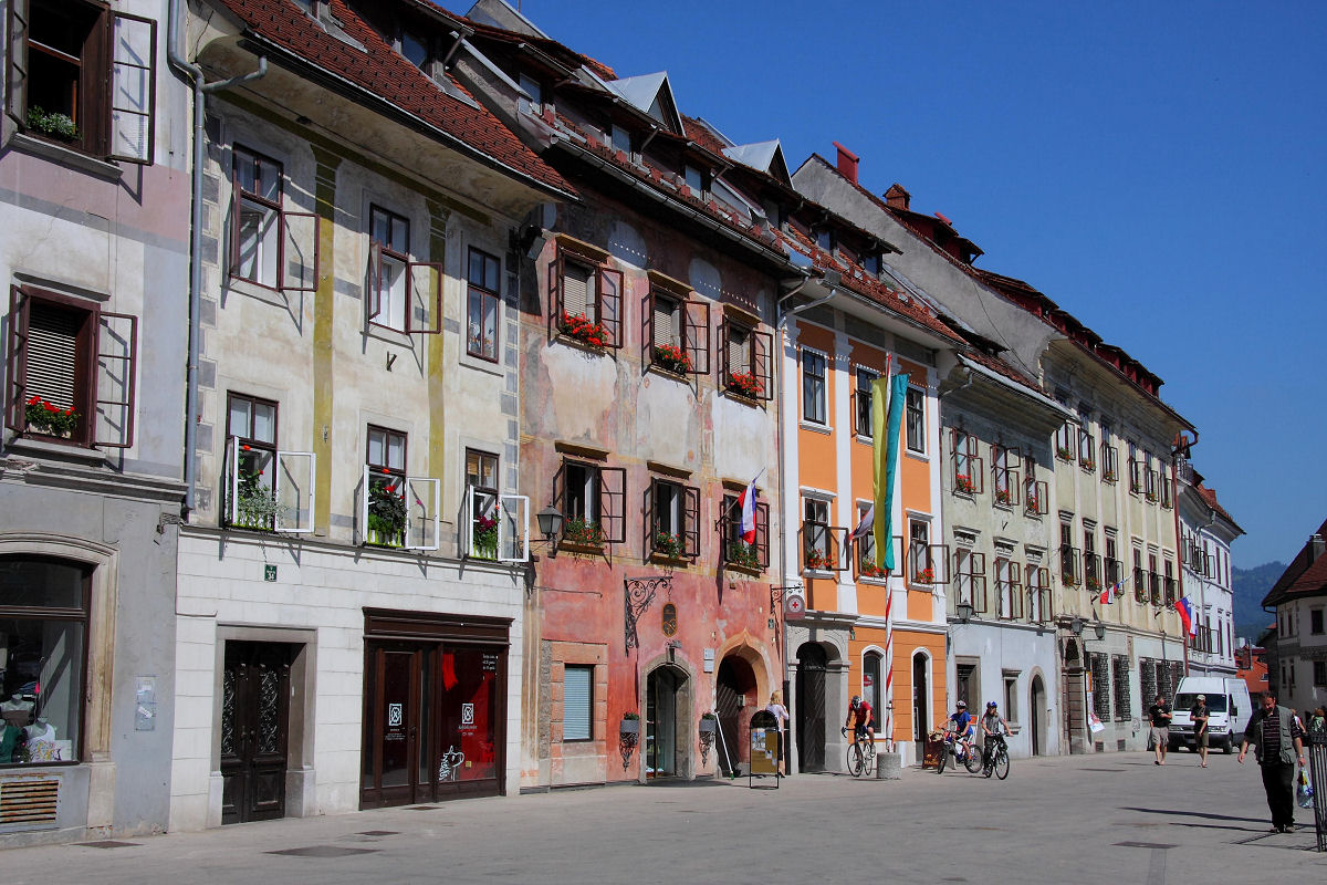 30mm 1/250sec f14 -1/3 stop (ISO 100)